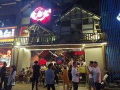 门面-哥老官重庆美蛙鱼头(西湖银泰十一哥店)