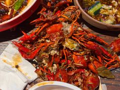 -老街烧烤大排档·地道湖北菜·龙虾馆(汉口火车站店)