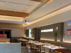 -肥肥虾庄·金牌油焖大虾(汉口城市广场店)