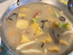 -天天向上素食餐厅(五台山店)