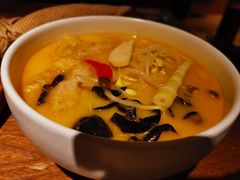 金汤酥肉酸辣米线-云海肴·汽锅鸡·云南菜(领展购物广场·中关村店)
