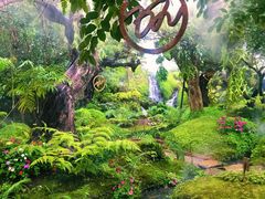 -Chom Cafe and Restaurant