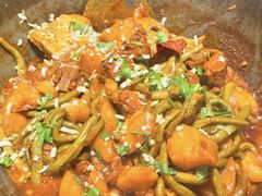 -山河屯铁锅炖(哈西站店)