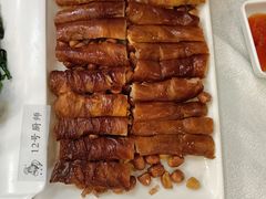 -津津菜馆(绝没分店)
