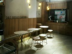 大堂-顶东面包花园·生日蛋糕(世博店)