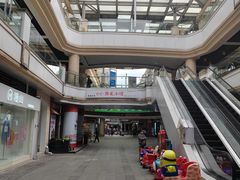 -金轮星光名座生活广场