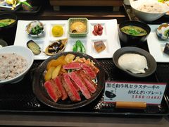 -焼肉とビール 市場小路(四条烏丸店)