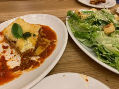 -城市大道红炉披萨烘焙坊