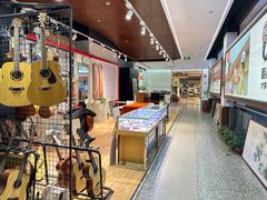 -新华书店(新街口旗舰店)