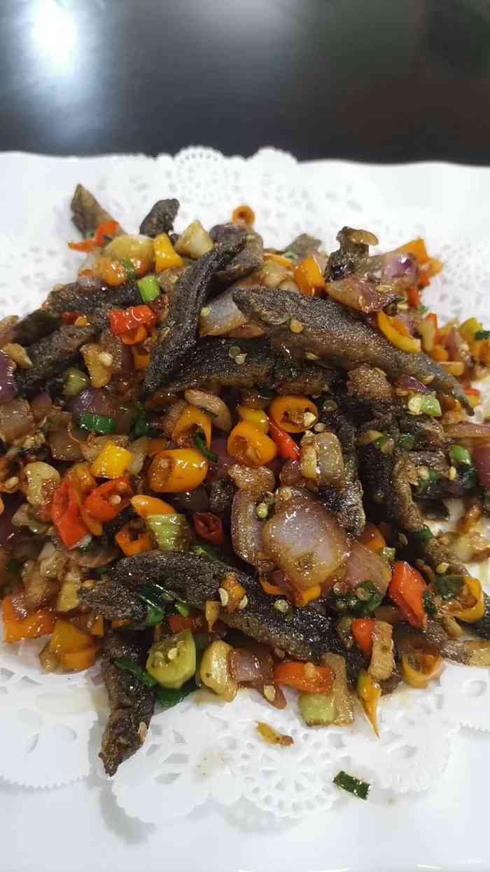 南雄菜馆-"是一家宝藏店铺对于不介意用餐环境的朋友.