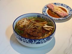 -镇南锅盖面馆(解放路店)