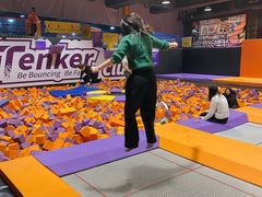 -Tenker Club弹刻极限主题公园 · 蹦床 · 团建 · 生日派对(大关店)