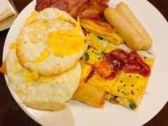 -三亚湾红树林度假酒店美食街