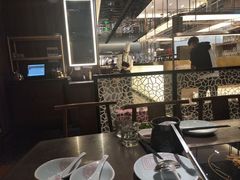 -捞王锅物料理(上海世茂广场店)