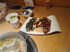 辣卤拼盘-守柴炉烤鸭(科华中路王府井店)