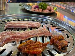 -哈哈碳都·牛肋条无限自助烤肉(台江万达店)