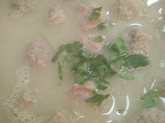 -巢香扣肉馆