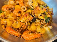 -七欣天香辣蟹火锅(上海银亿滨江店)