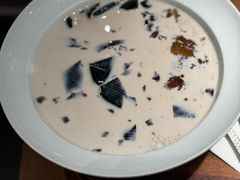 -RUXU入续糖水铺与包(卓悦中心店)