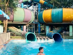 -欢乐水魔方水世界