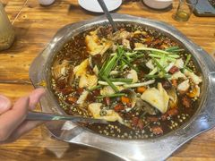 -乡土特色.冷锅鱼.牦牛肉汤锅