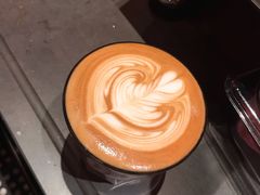 -星巴克臻选(上海合生汇1F店)