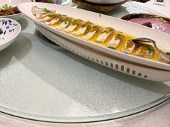 -金美华轩(东方路齐鲁店)
