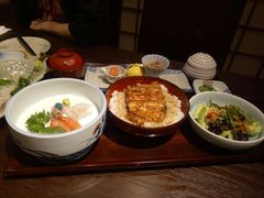 -翔峰炭火鳗鱼(悦泰街里公寓店)