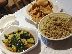 刀拍黄瓜-可可大虾武汉土菜大排档(万松园1店)