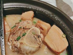 -佬麻雀·新湘菜(东方宝泰店)