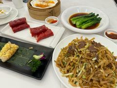 -万山楼海鲜酒家·二十三年老字号