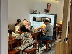 -裕兴记•蟹黄面馆(人民广场店)