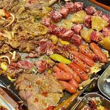 终于在成都吃到好吃又便宜的小破摊烤肉‼️好吃哭