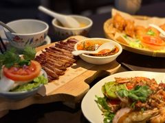 -大头虾越式风味餐厅(光明广场店)