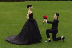 -莫兰迪婚纱摄影