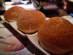 酥皮焗叉烧包-添好运点心专门店(深水埗店)