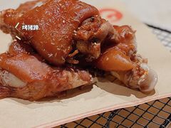 -金太阳海鲜烧烤·本地人餐厅(星海公园店)