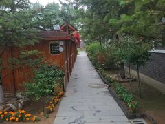 -大连步云山老汤度假山庄