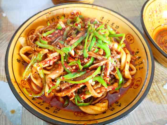 肚丝盖面-"第一次吃肚丝盖面,之前没有听说过,来了当.