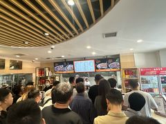 -闫家驴肉老店(华电一校店)