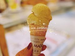 -MADO冰淇淋咖啡馆(淘金店)