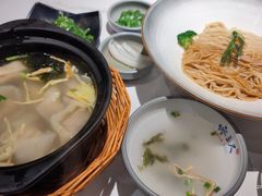 -馋三尺蟹粉小笼(人民广场店)