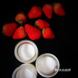 把酸奶瓶子洗干净。space 点击查看大图