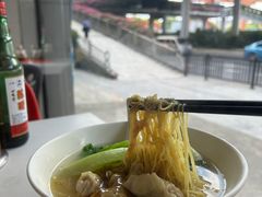 云吞面-芬芳甜品(东风西路店)
