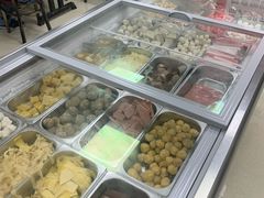 -荣吉招牌自助骨头锅(顾乡店)