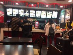 -康师傅私房牛肉面(申虹店)