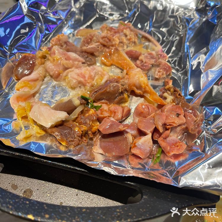 最近特别想吃烤肉和火锅 没想到这家店实现了烤肉自由和