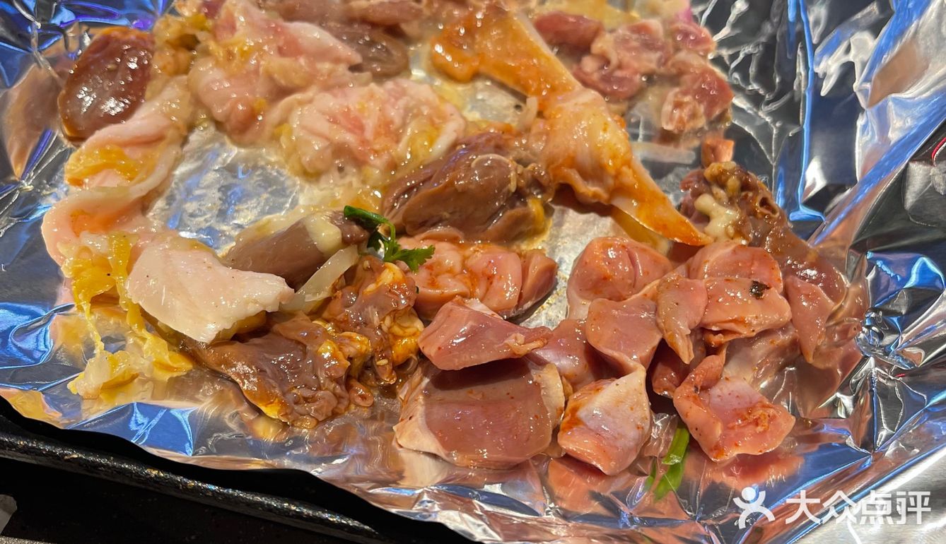 最近特别想吃烤肉和火锅 没想到这家店实现了烤肉自由和