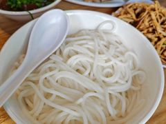 -建新园云南过桥米线(东华店)