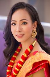 -现代经典婚纱摄影